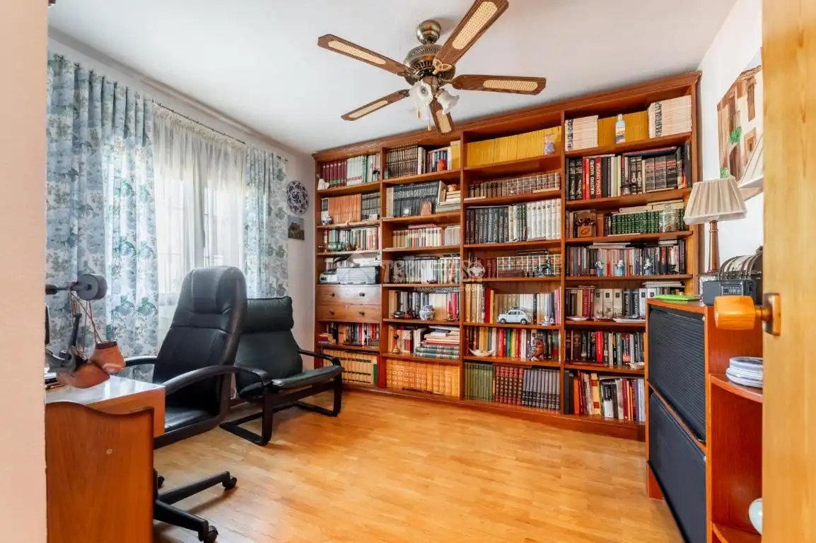 Casa adosada en venta en Madrid con Aire acondicionado, Calefacción y Parquet