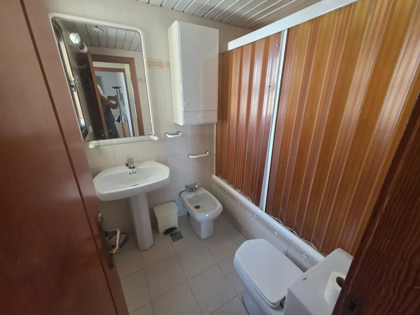 Badezimmer von Wohnung zum Verkauf in Benidorm mit Klimaanlage, Heizung und Möbliert