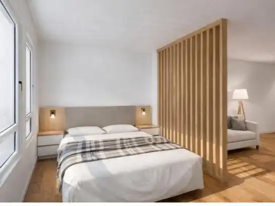 Habitación de Local en venta en Guadalajara