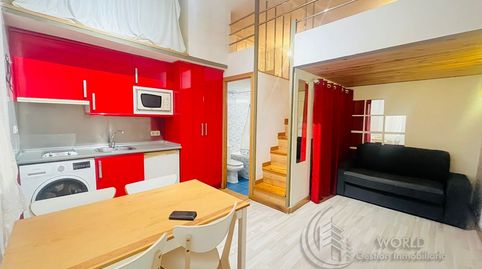 Photo 3 of Duplexes for rent in Calle de Velarde, Universidad - Malasaña, Madrid Capital