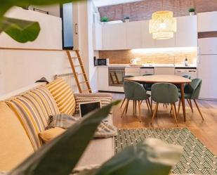 Sala d'estar de Apartament de lloguer en Girona Capital amb Aire condicionat, Calefacció i Parquet