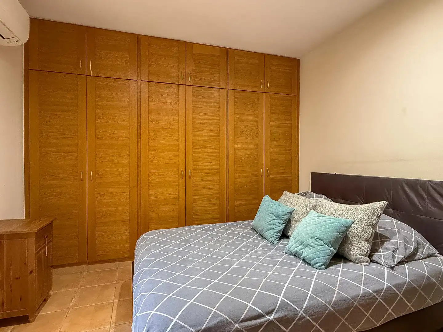Habitación de Finca rústica en venta en Calonge i Sant Antoni con Calefacción y Jardín privado
