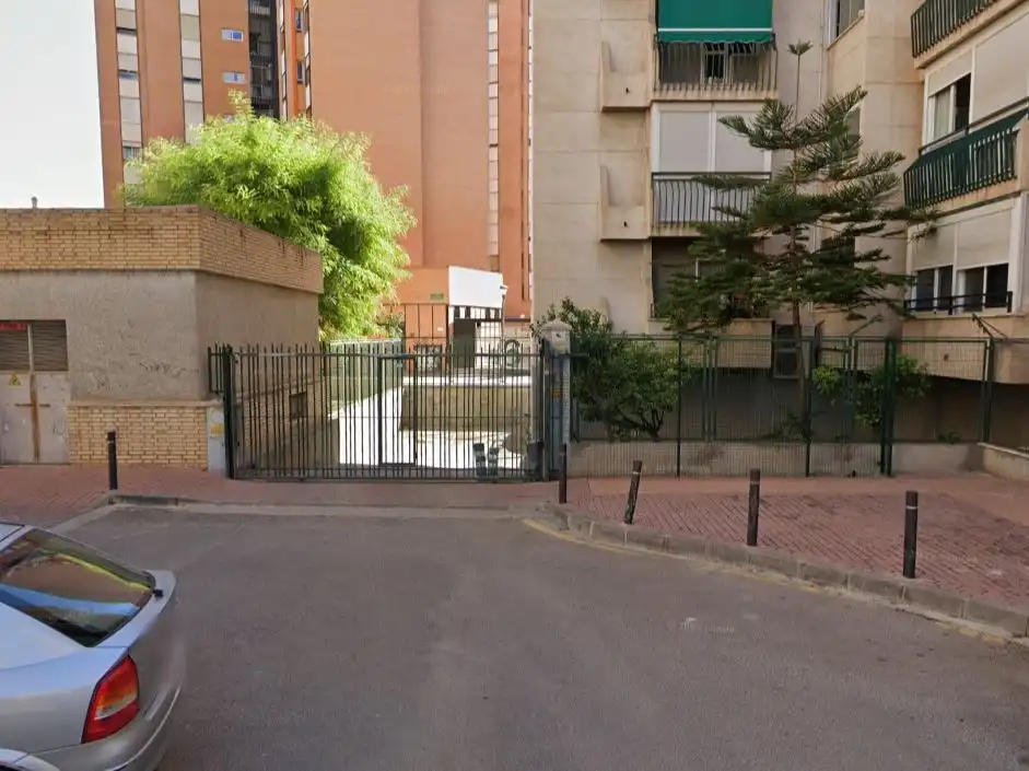 Außenansicht von Garage zur Miete in Murcia