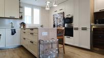 Kitchen of Flat for sale in  Logroño