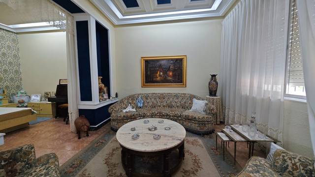 Casa-chalet en Venta en Avenida Pilar en Don Benito