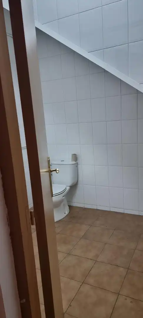 Baño de Nave industrial de alquiler en Rubí