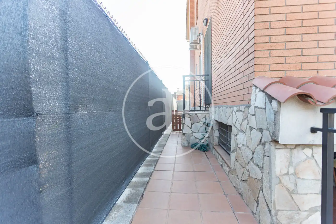 Vista exterior de Casa o chalet en venta en Rubí con Aire acondicionado, Calefacción y Jardín privado