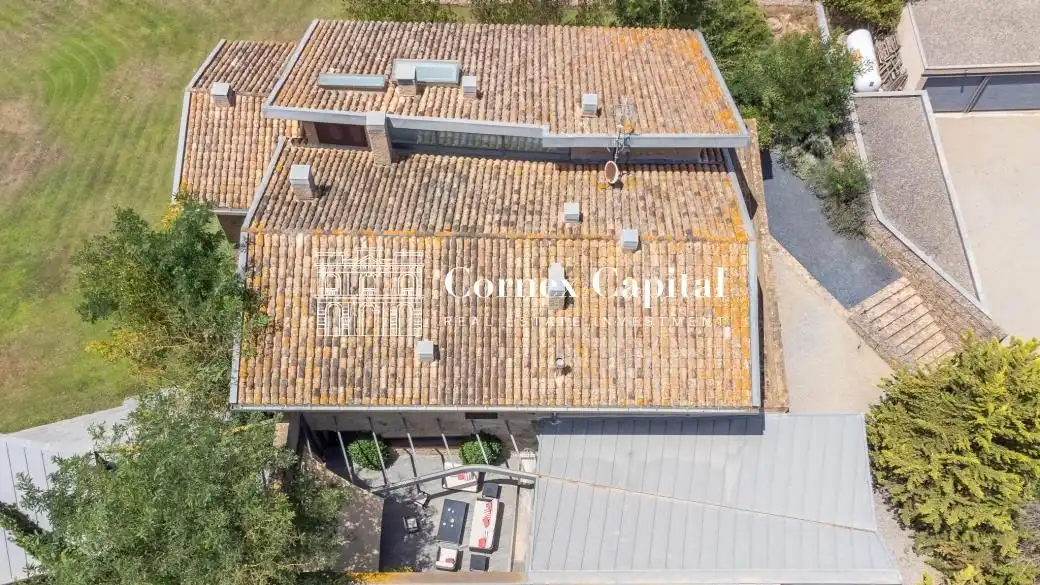 Vista exterior de Casa o xalet en venda en Forallac amb Aire condicionat, Calefacció i Jardí privat
