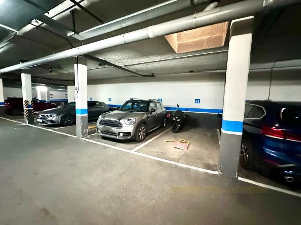 Parking de Piso en venta en Las Rozas de Madrid
