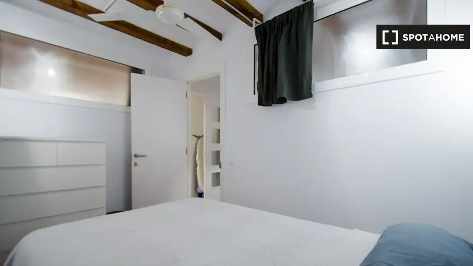 Flat with terrace to rent in Ciutat Vella, imagen 9