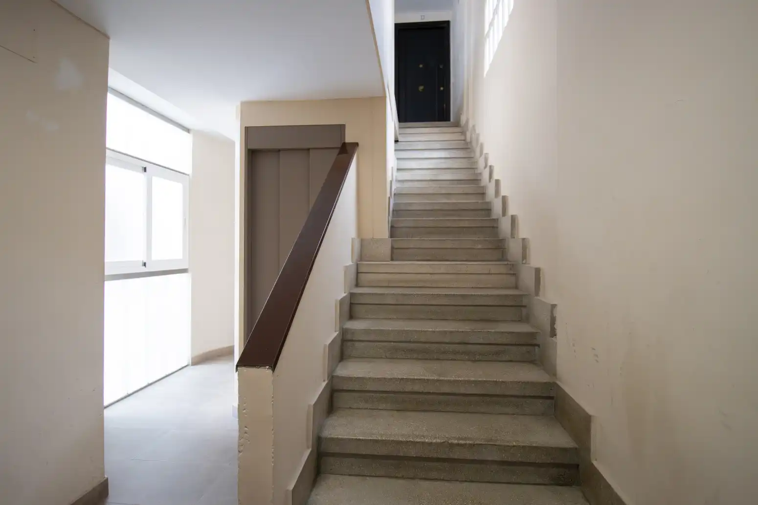 Piso en venta en  Pamplona / Iruña con Calefacción y Parquet