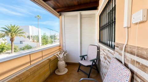 Bajo con Terraza de 15 m, Pérgola y Vestidor