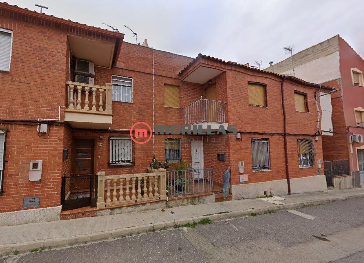 Vista exterior de Casa o xalet en venda en Bullas amb Calefacció, Terrassa i Traster