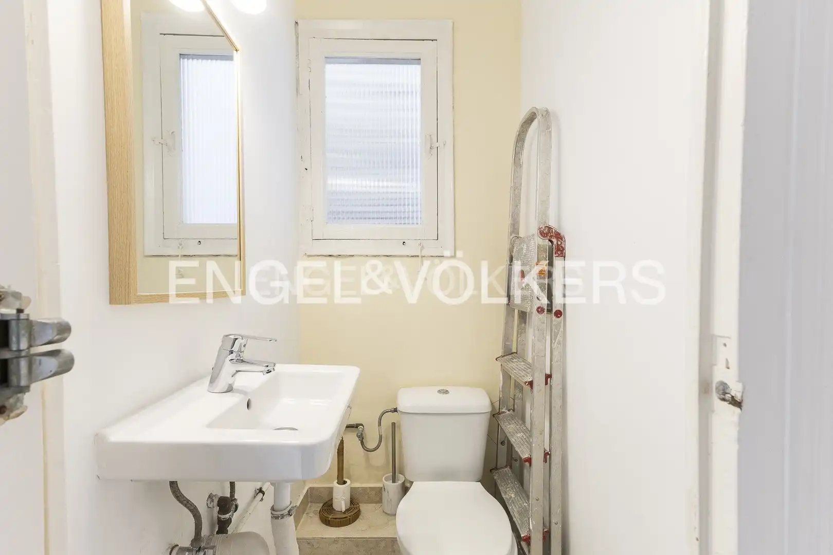 Baño de Piso en venta en Barcelona con Aire acondicionado, Calefacción y Parquet