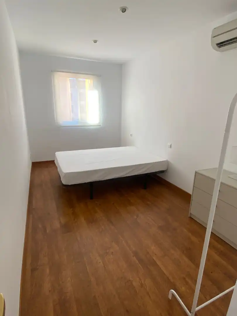 Dormitori de Casa adosada de lloguer en  Palma de Mallorca amb Aire condicionat, Terrassa i Traster