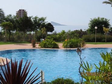 Piso con piscina en venta en Playa de Poniente