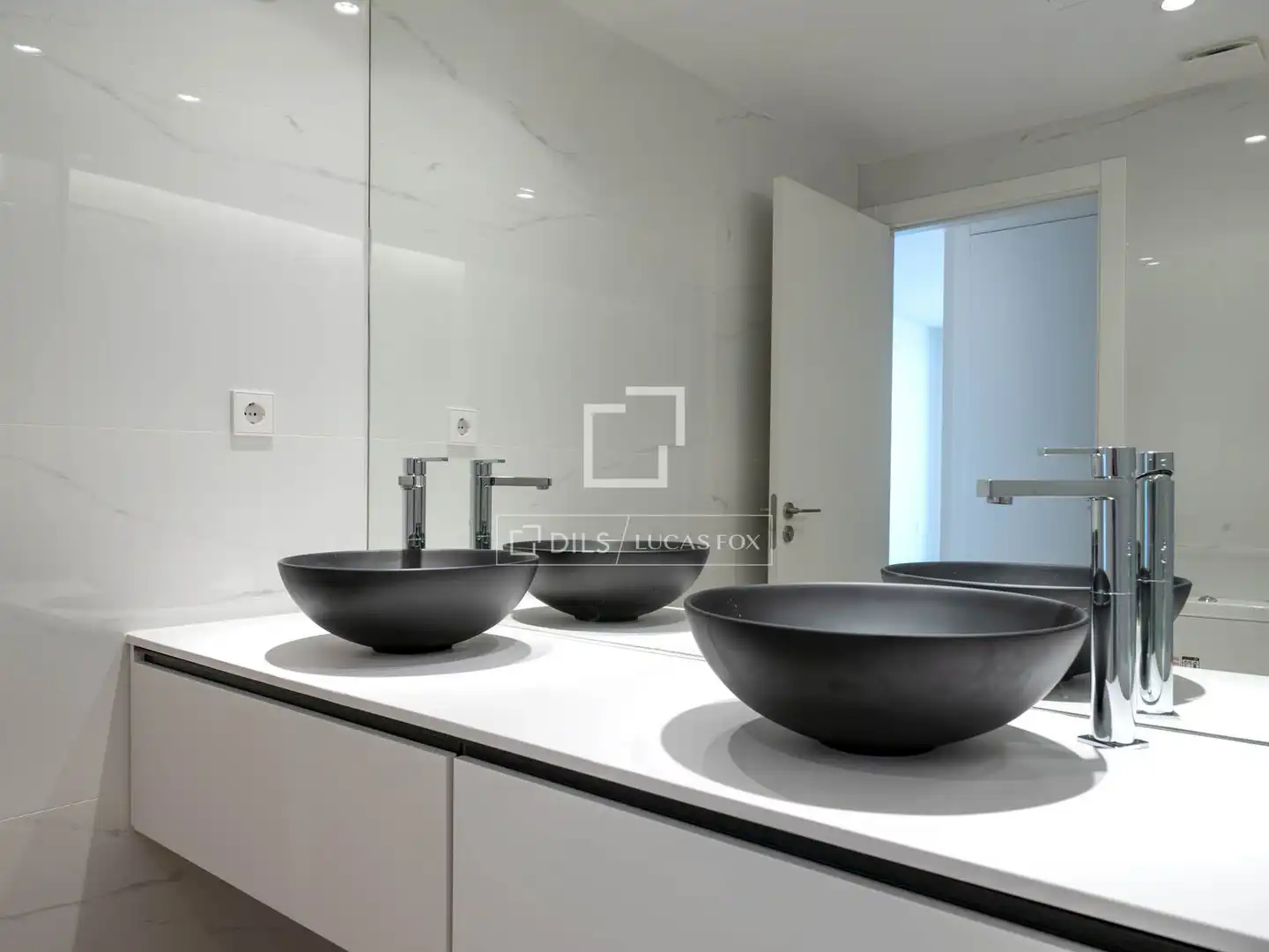 Baño de Ático en venta en Madrid con Aire acondicionado, Calefacción y Terraza