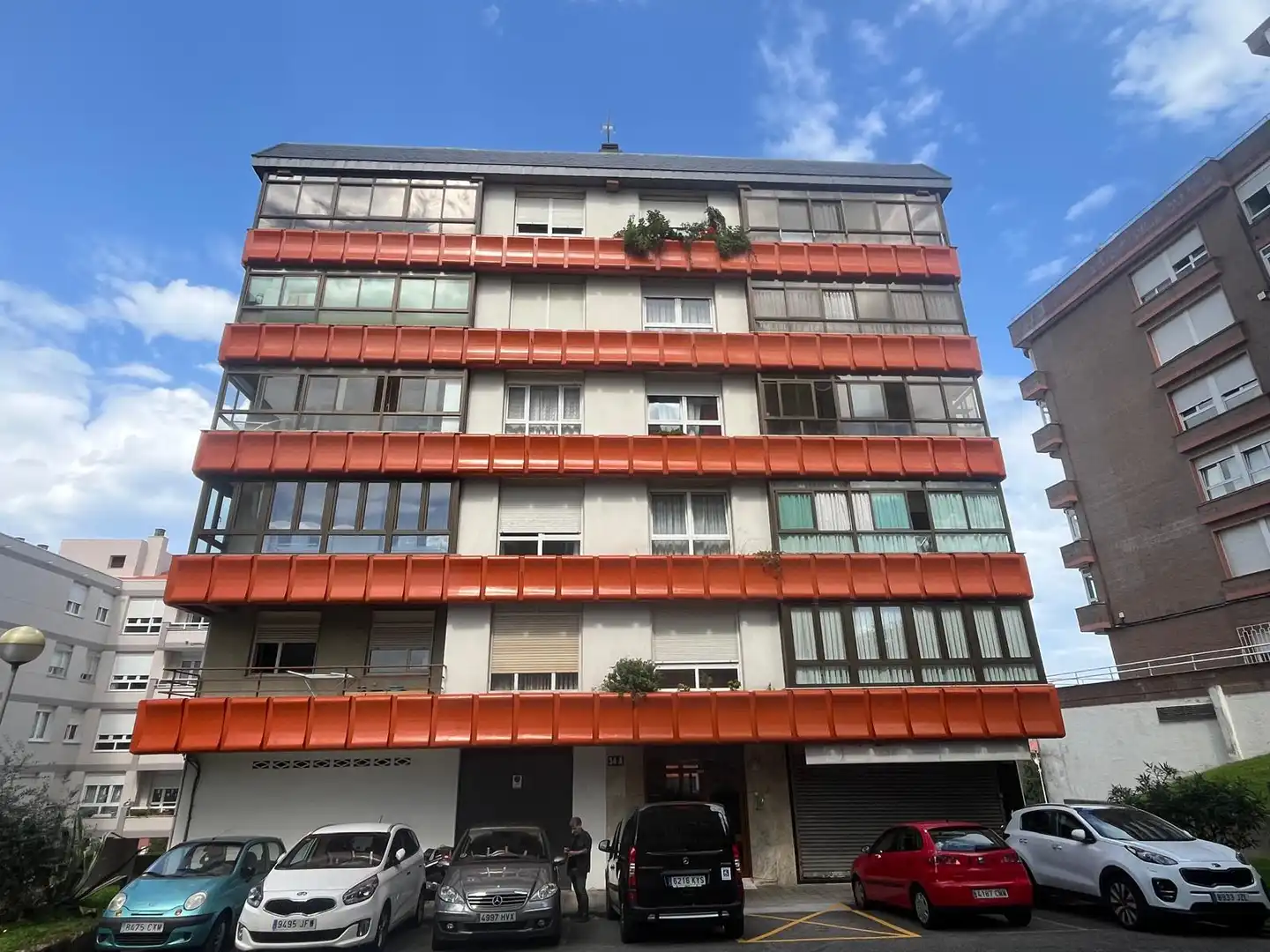 Außenansicht von Geschaftsraum zum Verkauf in Santander