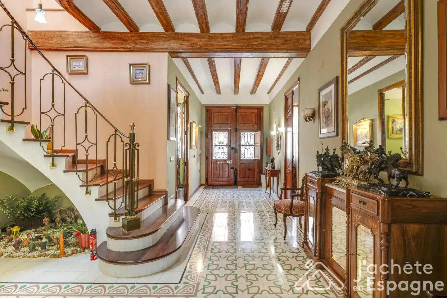 Casa o xalet en venda en Alcàsser amb Jardí privat, Moblat i Balcó