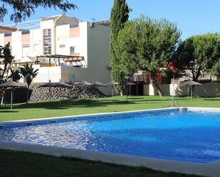 Piscina de Pis de lloguer en Alcalá de Guadaira amb Aire condicionat, Moblat i Piscina comunitària