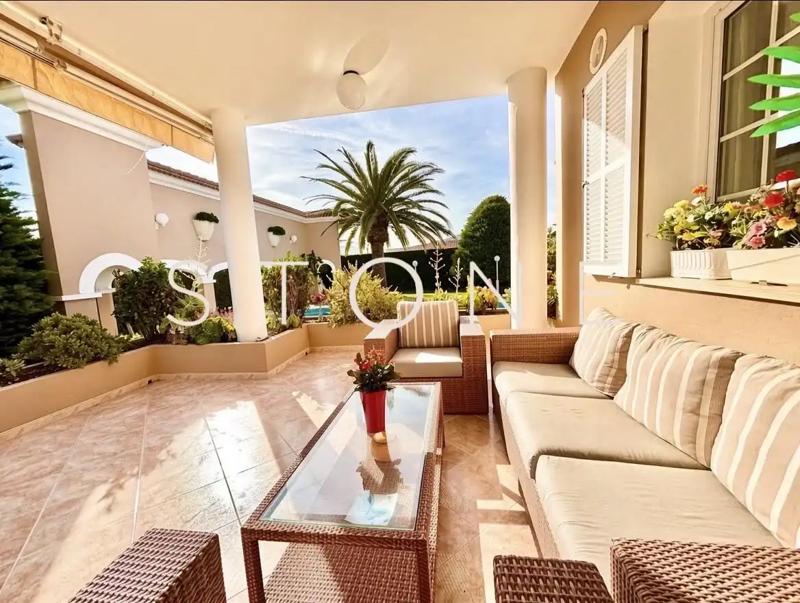 Casa con piscina in vendita a Cala en Blanes, imagen 10