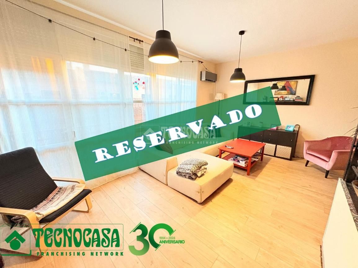 Vista exterior de Casa adosada en venta en Burguillos de Toledo con Aire acondicionado, Calefacción y Parquet