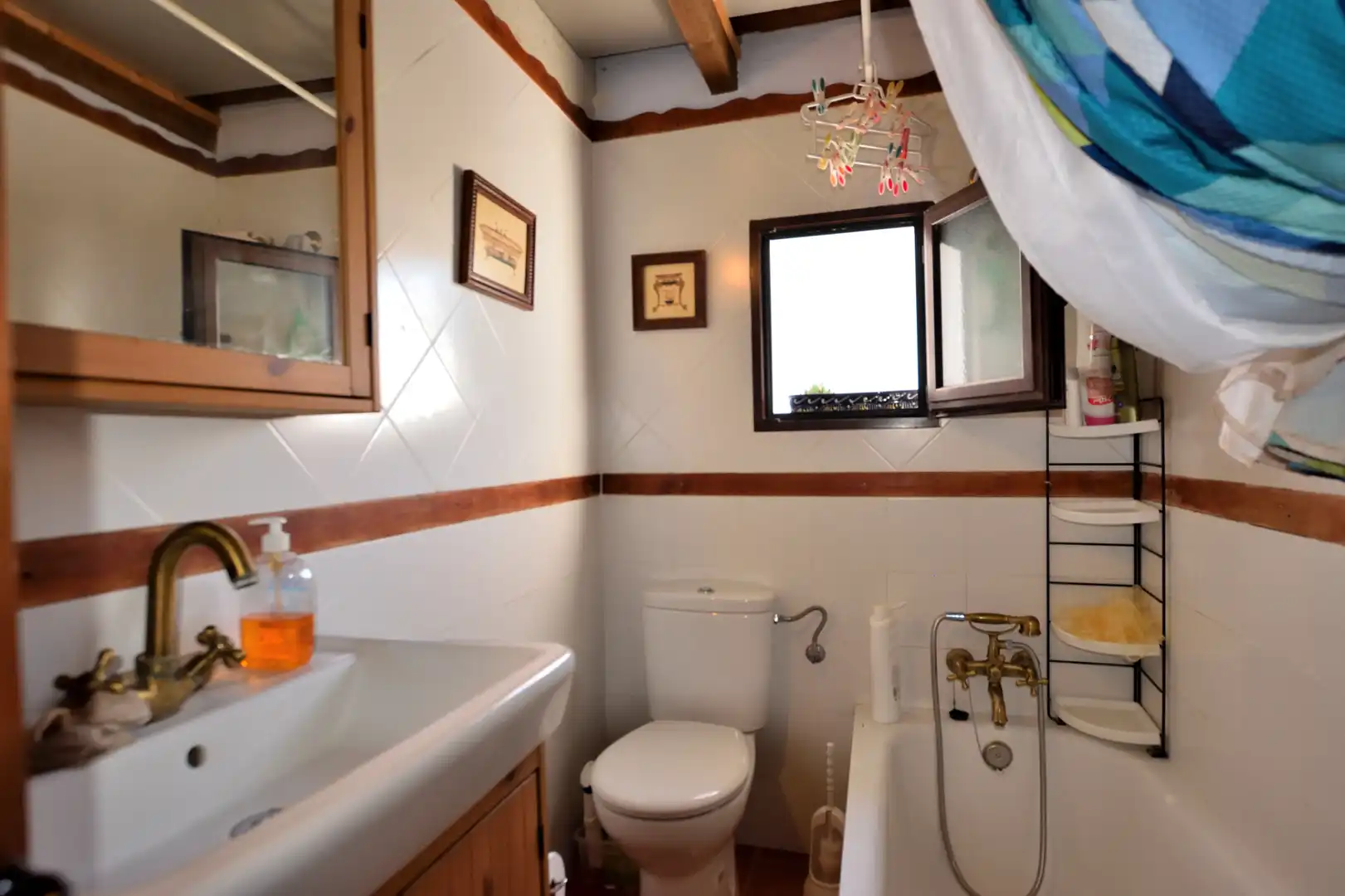 Bathroom of Detached homes for sale in Parauta  with Heating, Terrace and Storage room