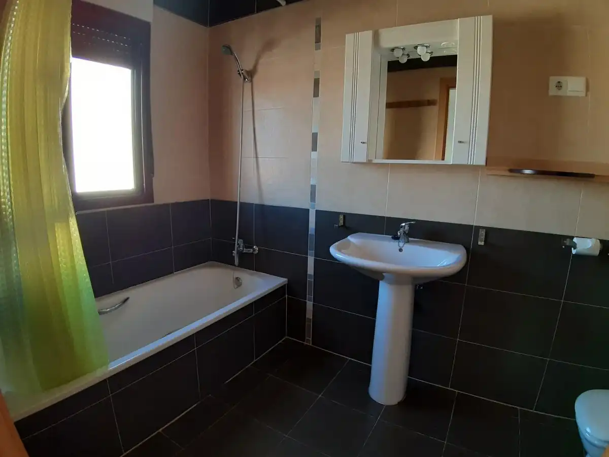Bathroom of Detached homes for rent in Alcázar de San Juan  with Heating