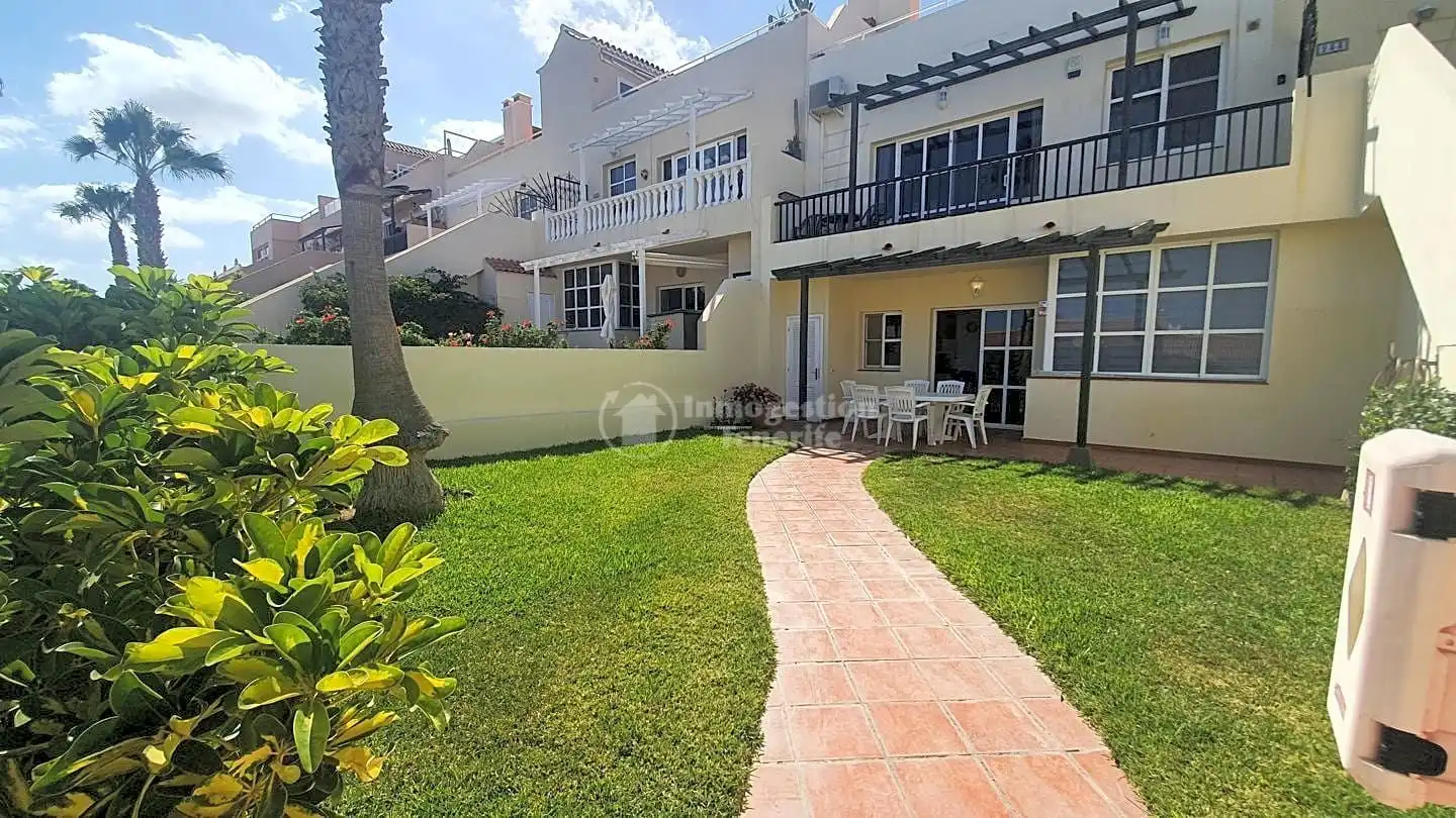 Vista exterior de Apartamento de alquiler en San Miguel de Abona con Jardín privado, Terraza y Amueblado
