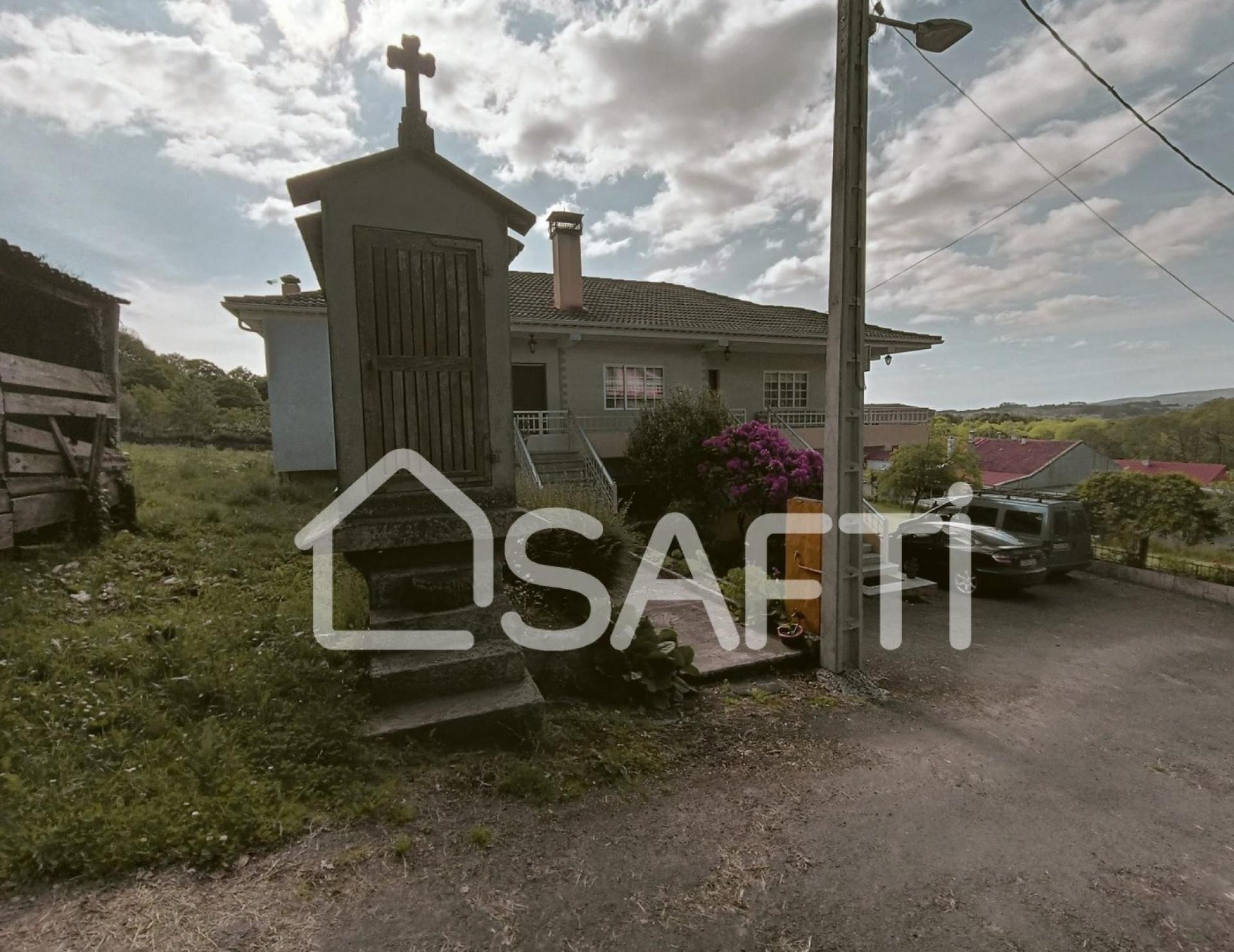 Exterior view of House or chalet for sale in Lalín