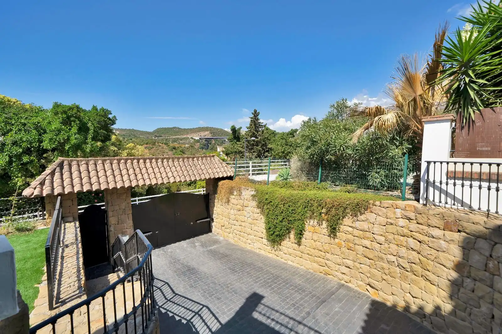 Villa mit Terrasse zum Verkauf in 89 Calle Cuba Alto #Es:1 Planta:00 Pt:01 29693 Est, imagen 36