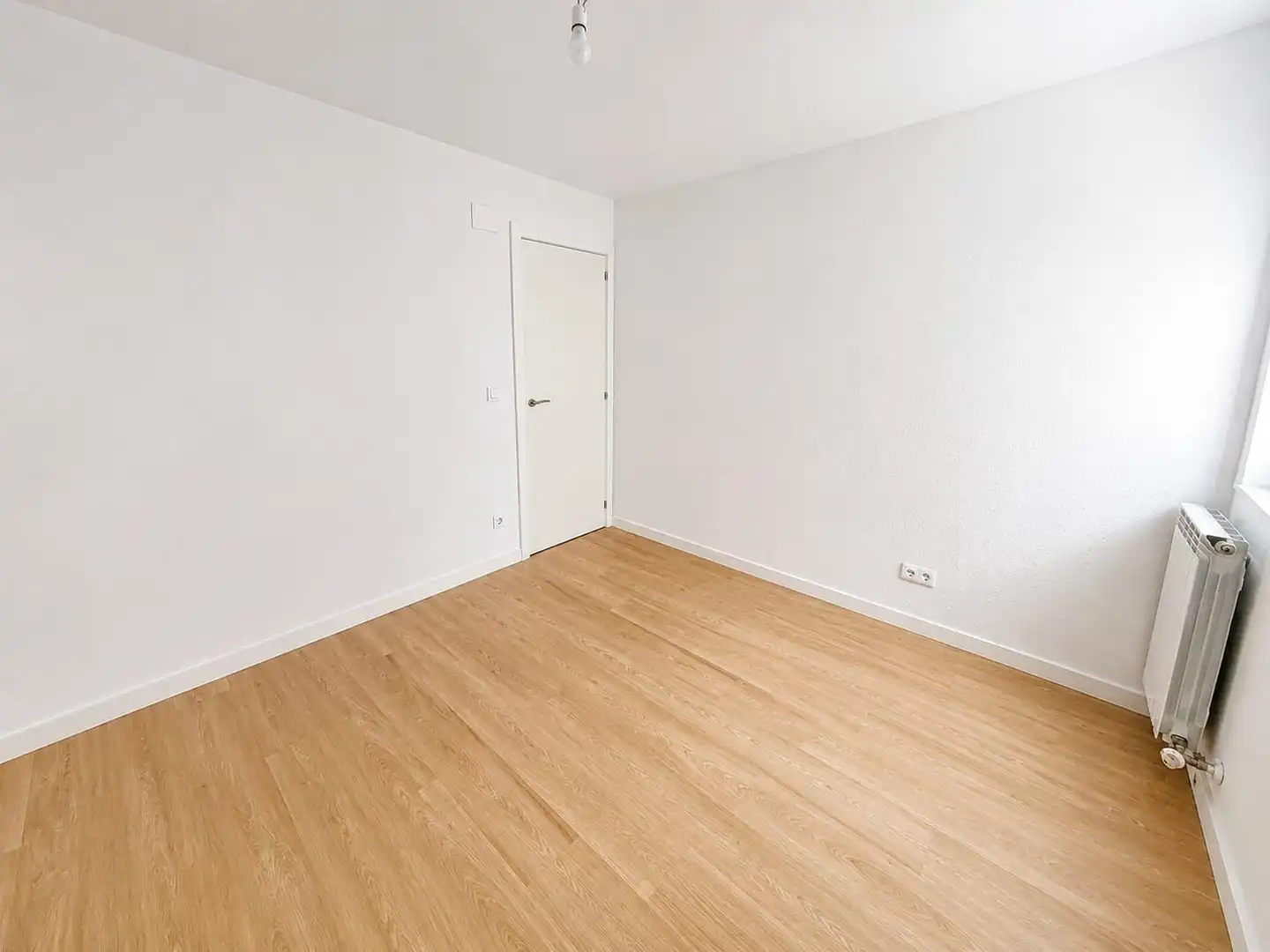 Wohnung zur Miete in VIRIATO, La Bozada – Parque Delicias