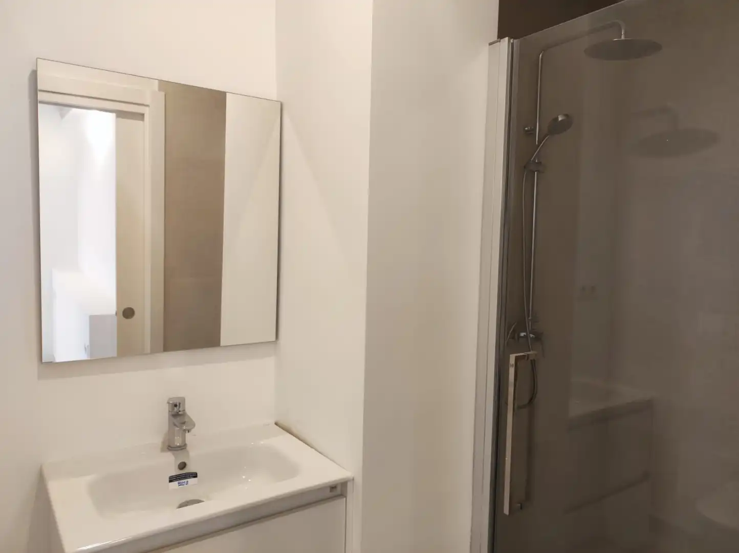 Badezimmer von Wohnung zur Miete in Málaga mit Klimaanlage, Heizung und Ofen