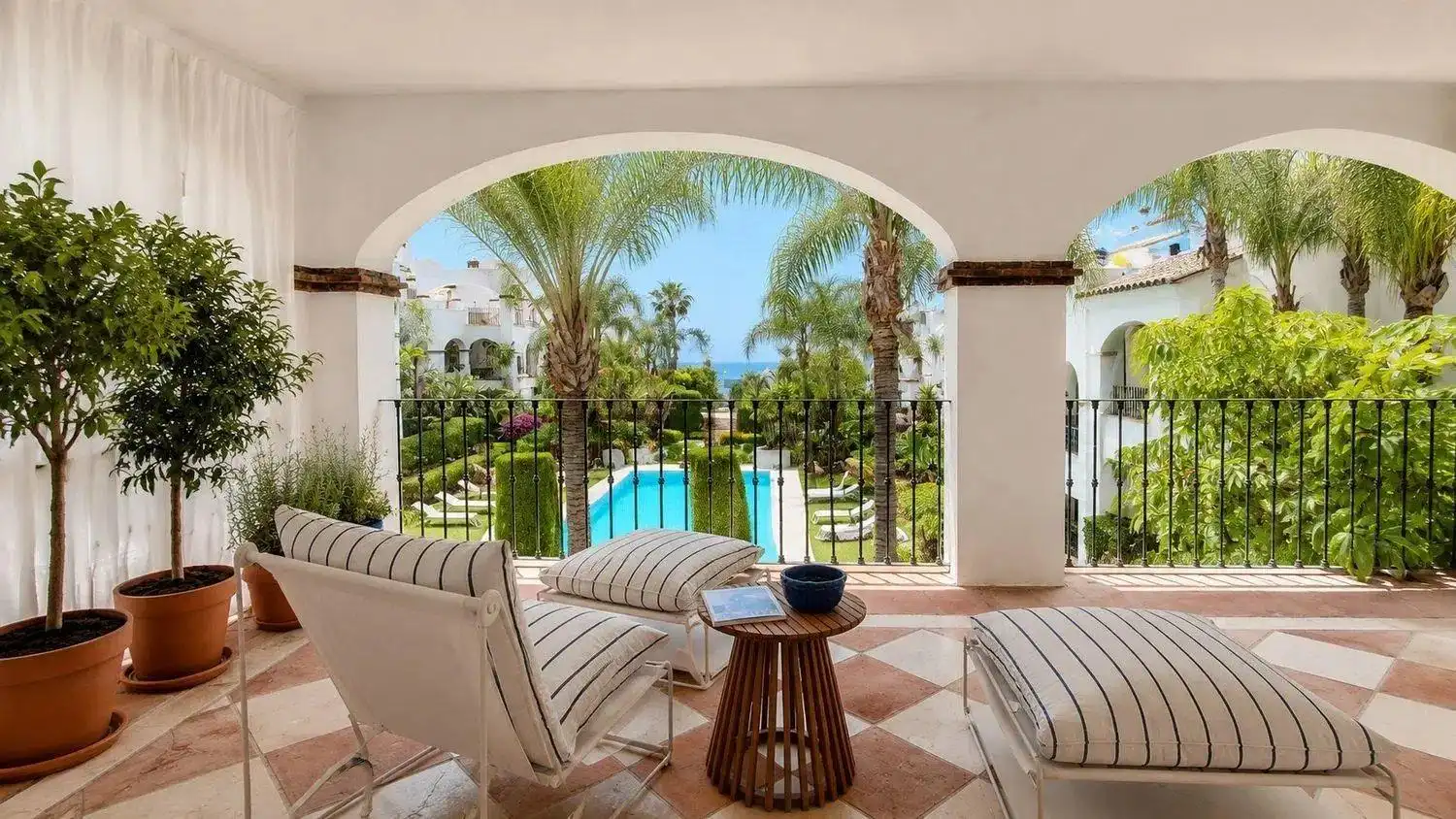 Apartament amb piscina en venda a Milla de Oro, imagen 4