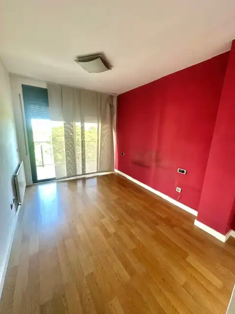 Dormitori de Pis de lloguer en Barcelona amb Calefacció, Parquet i Terrassa