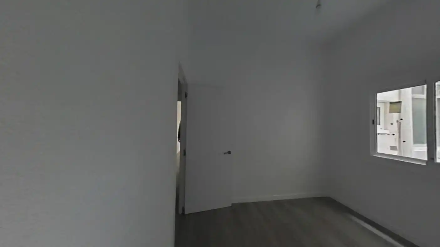 Habitación de Piso en venta en Badalona con Horno