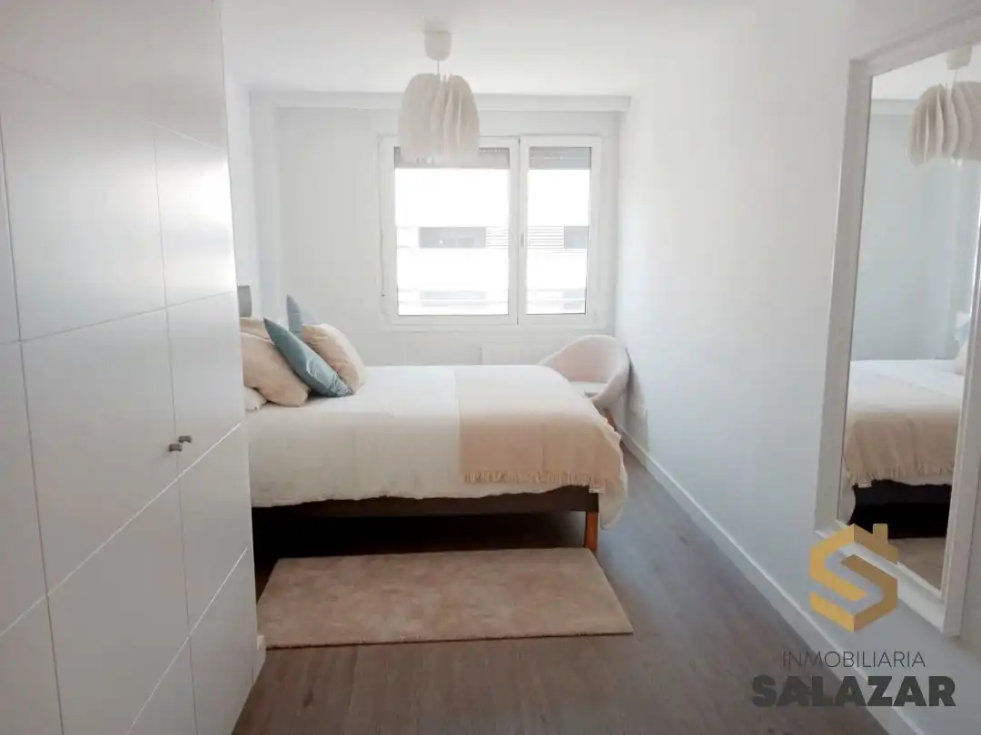 Habitación de Ático de alquiler en Bilbao  con Calefacción, Jardín privado y Terraza
