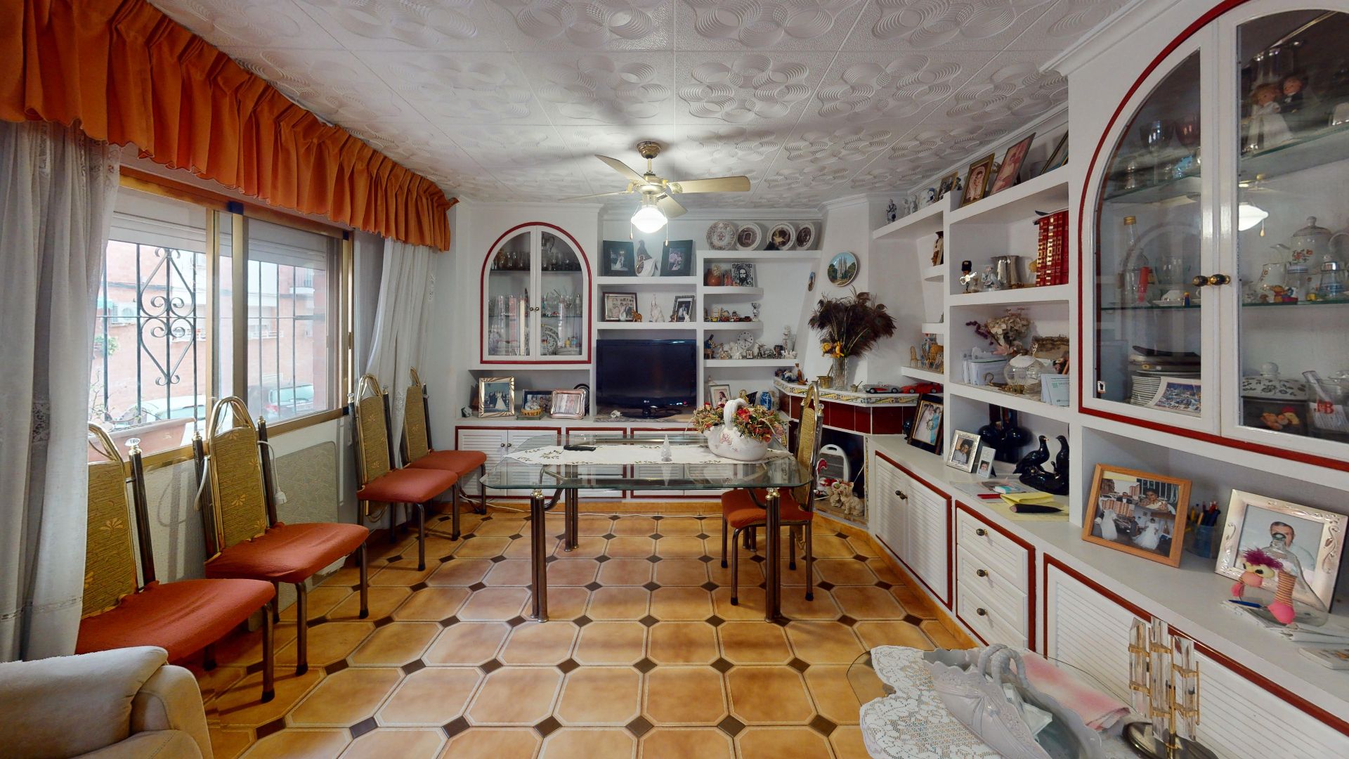 Sala de estar de Piso en venta en Alicante / Alacant con Aire acondicionado y Amueblado