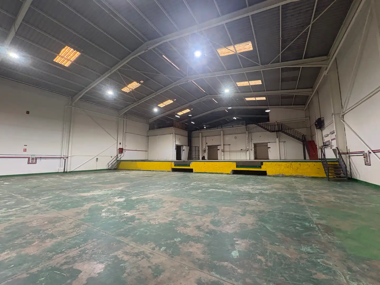 Industrial building to rent in Calle Morera 10-12, imagen 6
