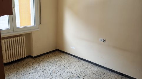 Foto 2 de Casa o chalet en venta en C/ Josep María de Sagarra, Veïnat, Salt