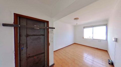 Foto 4 von Wohnung zum Verkauf in Ciutat Meridiana, Barcelona Capital