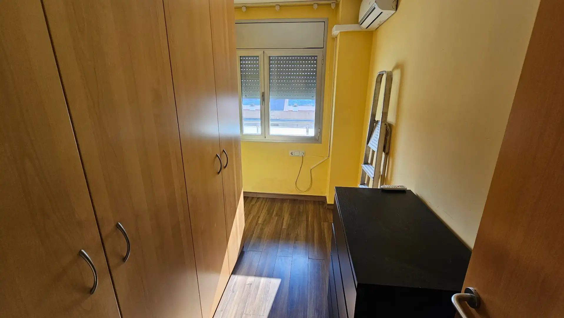 Dormitori de Pis en venda en Sabadell amb Aire condicionat, Calefacció i Parquet