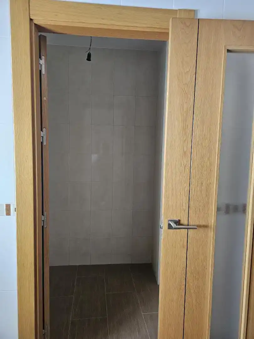 Bany de Pis en venda en Cádiar amb Balcó