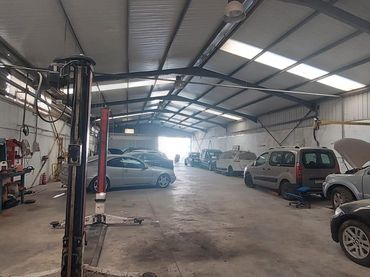 Nave industrial in vendita a Florida - Ciudad de Asís