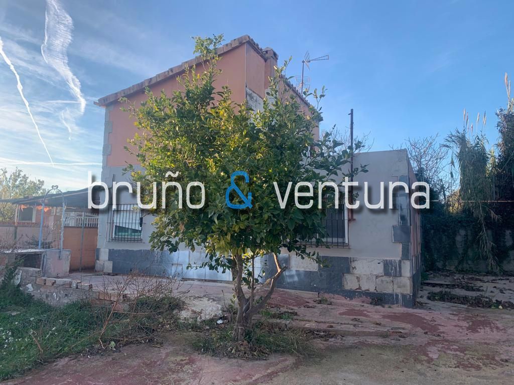 Country house for sale in Vilanova i la Geltrú  with Private garden