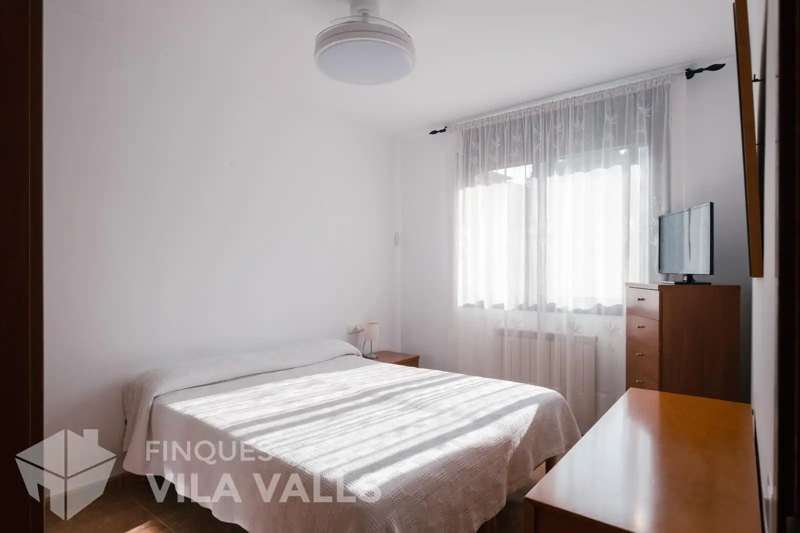 Dormitori de Casa o xalet en venda en Caldes de Montbui amb Calefacció, Jardí privat i Piscina