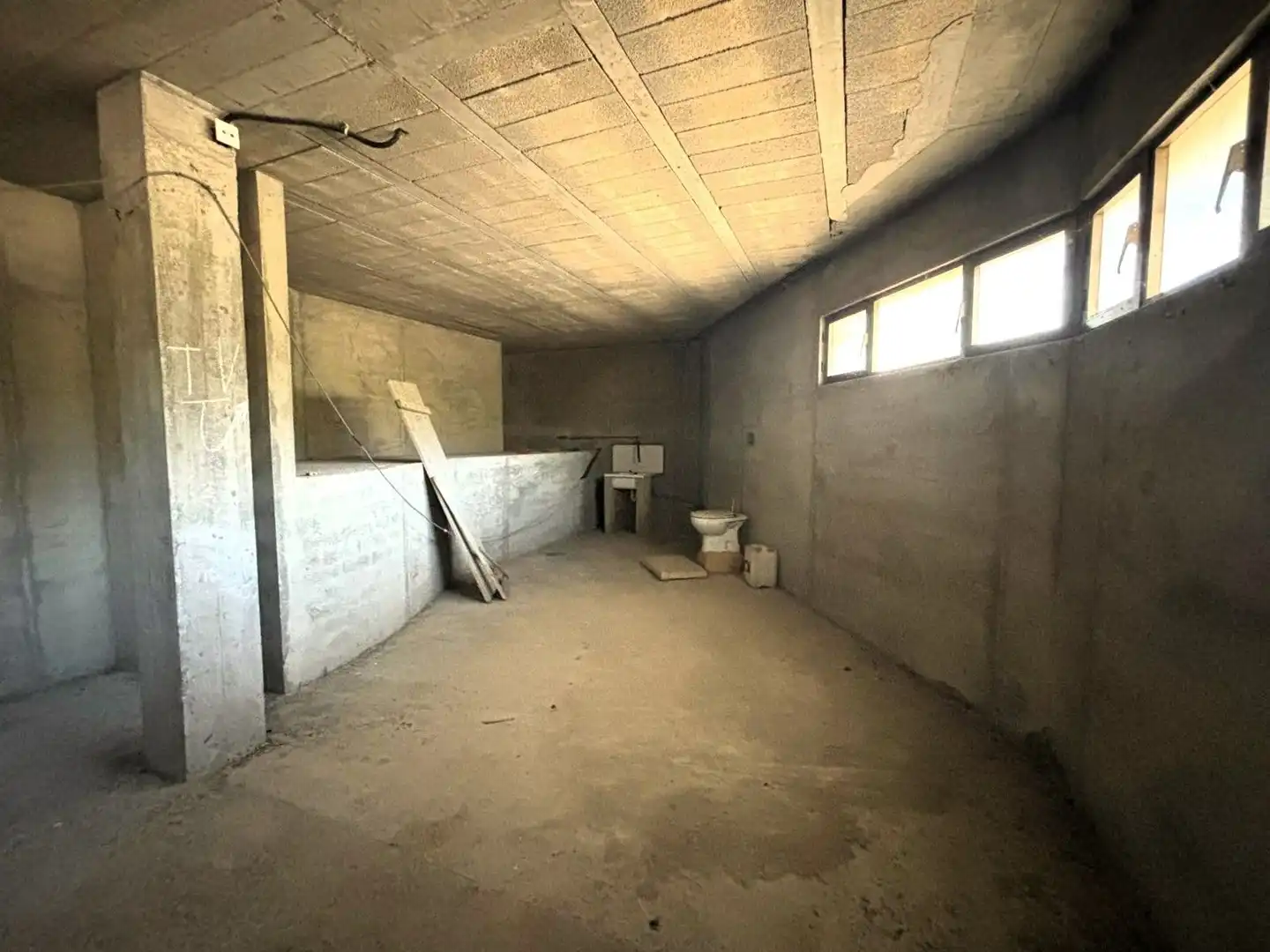 Commercial properties for sale in Larrabetzu