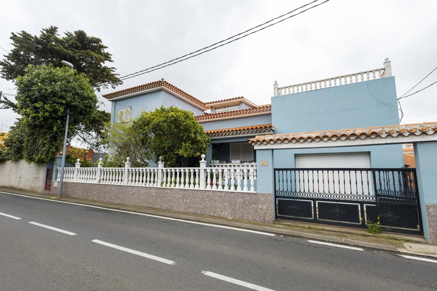Exterior view of House or chalet for sale in San Cristóbal de la Laguna