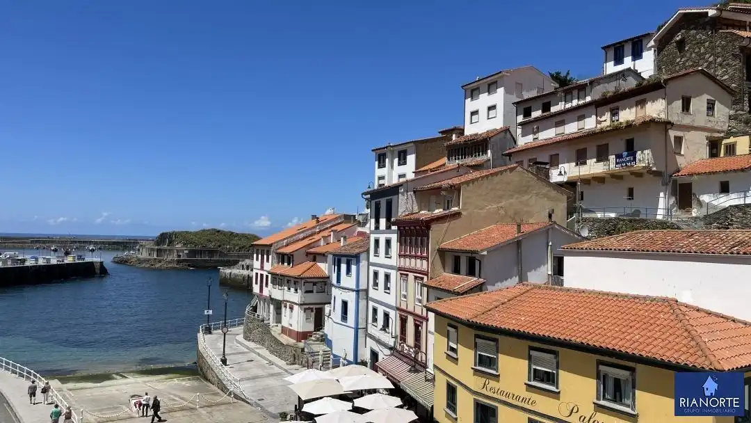 Exterior view of Houses for sale in Cudillero  with Terrace