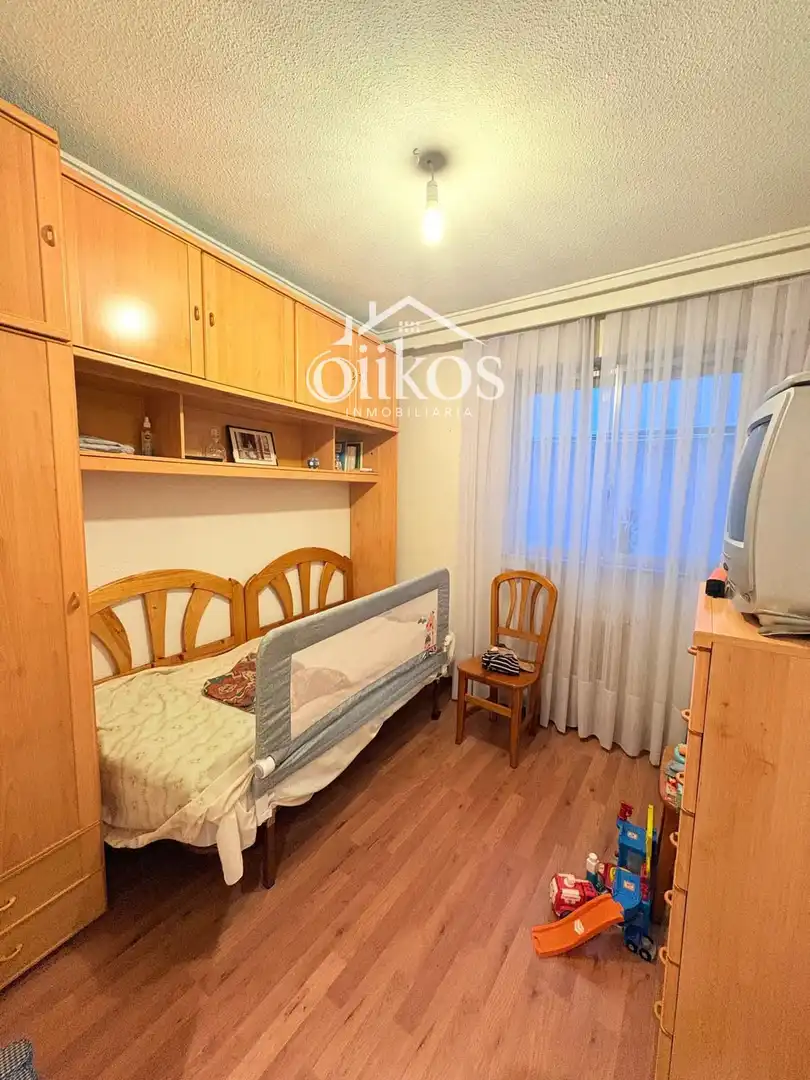 Schlafzimmer von Wohnung zum Verkauf in Salamanca mit Heizung, Parkett und Balkon